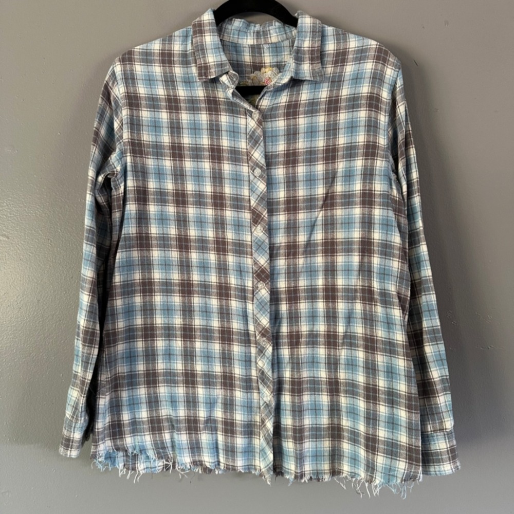 MM VIntage Long Sleeve Button Down Embroidered Flowers | Blue Plaid Floral
